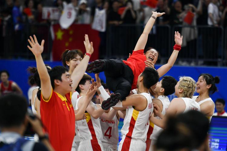 中国女篮决赛直播
