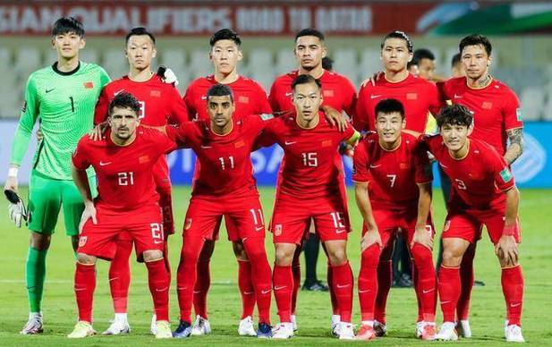中国足球队最新比赛消息