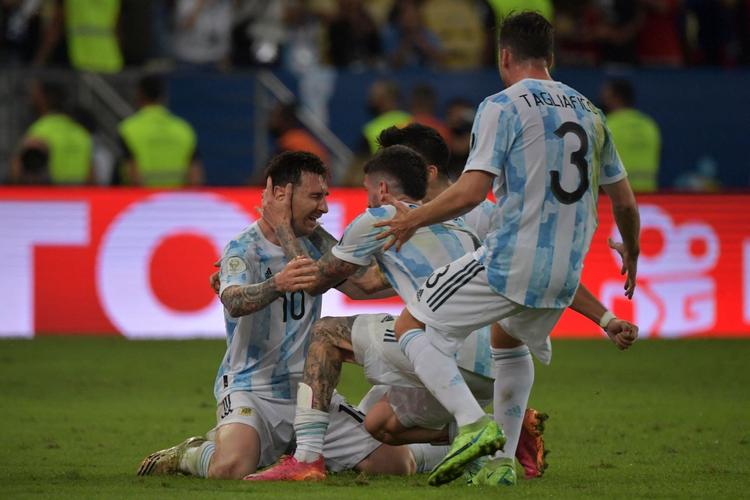 美洲杯决赛阿根廷对巴西